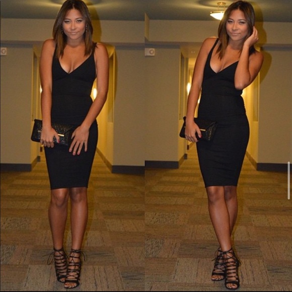 Bodycon Dress by TEA YOU - Picture 1 of 4